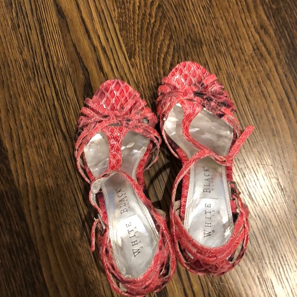 Pink python stiletto sandals - Picture 2 of 3